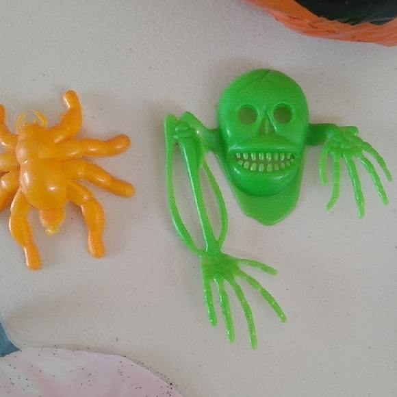 A-Bundle- Halloween Costume+ More - Picture 6 of 15